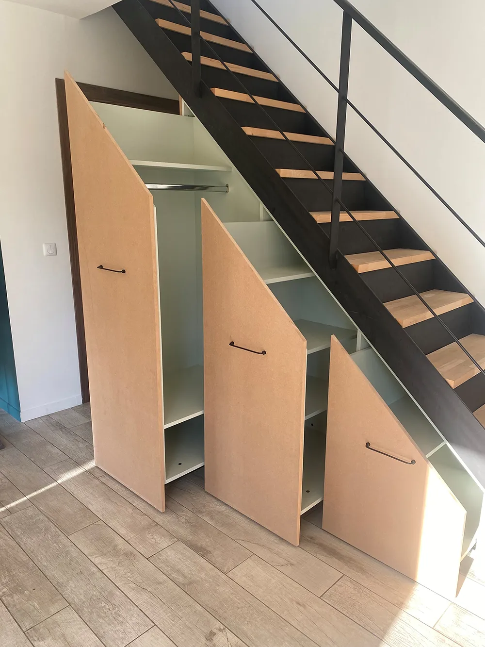 Création et pose d’un placard à Longuenesse